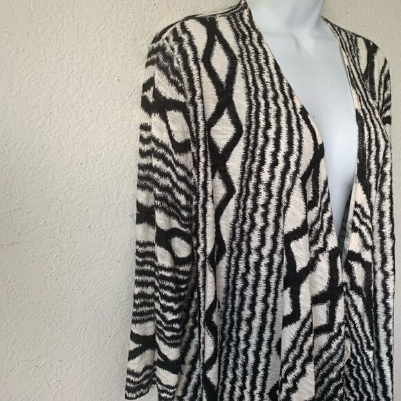 CHICOS PERFECT COTTON BLEND SUMMER AZTEC WRAP - Picture 2 of 8